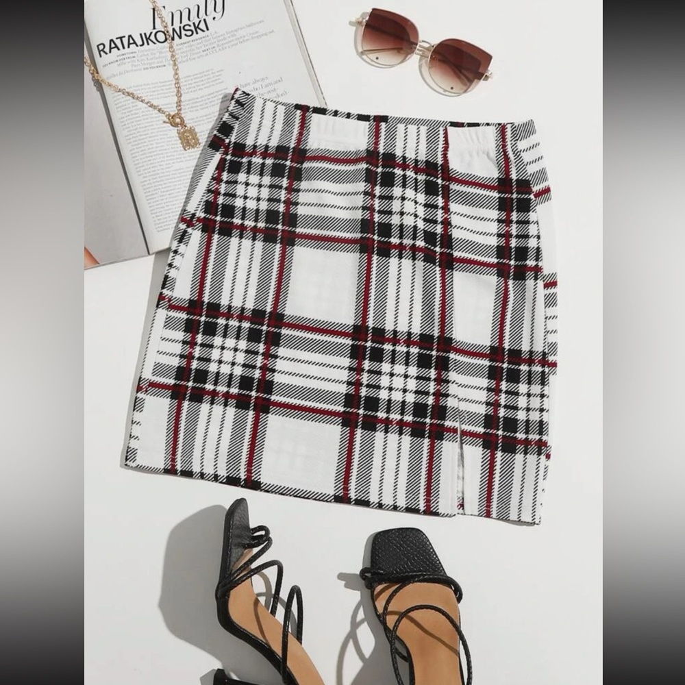 Plaid Mini Skirt with Slit